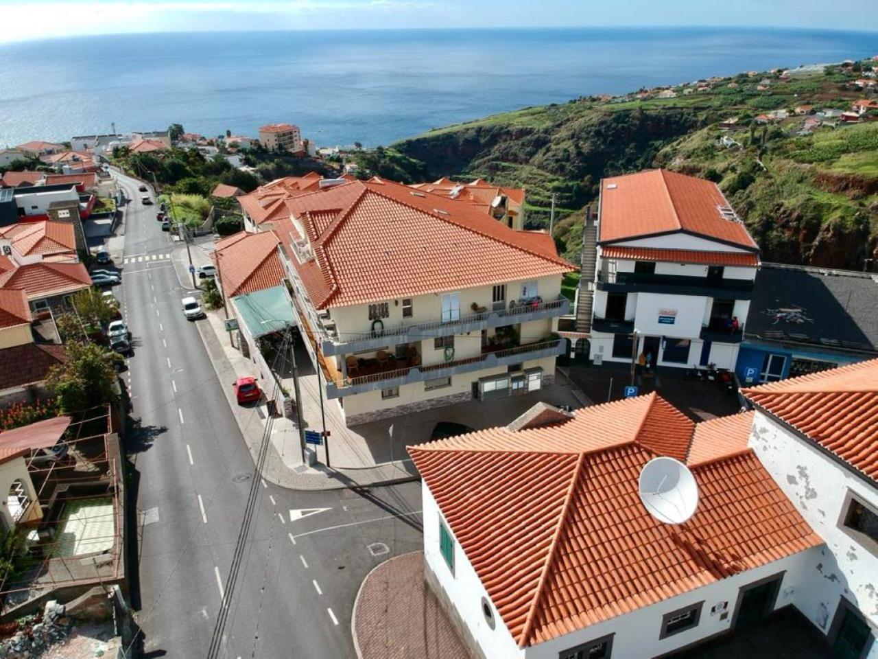 Mountain View Star Apartment Estreito Da Calheta Ngoại thất bức ảnh