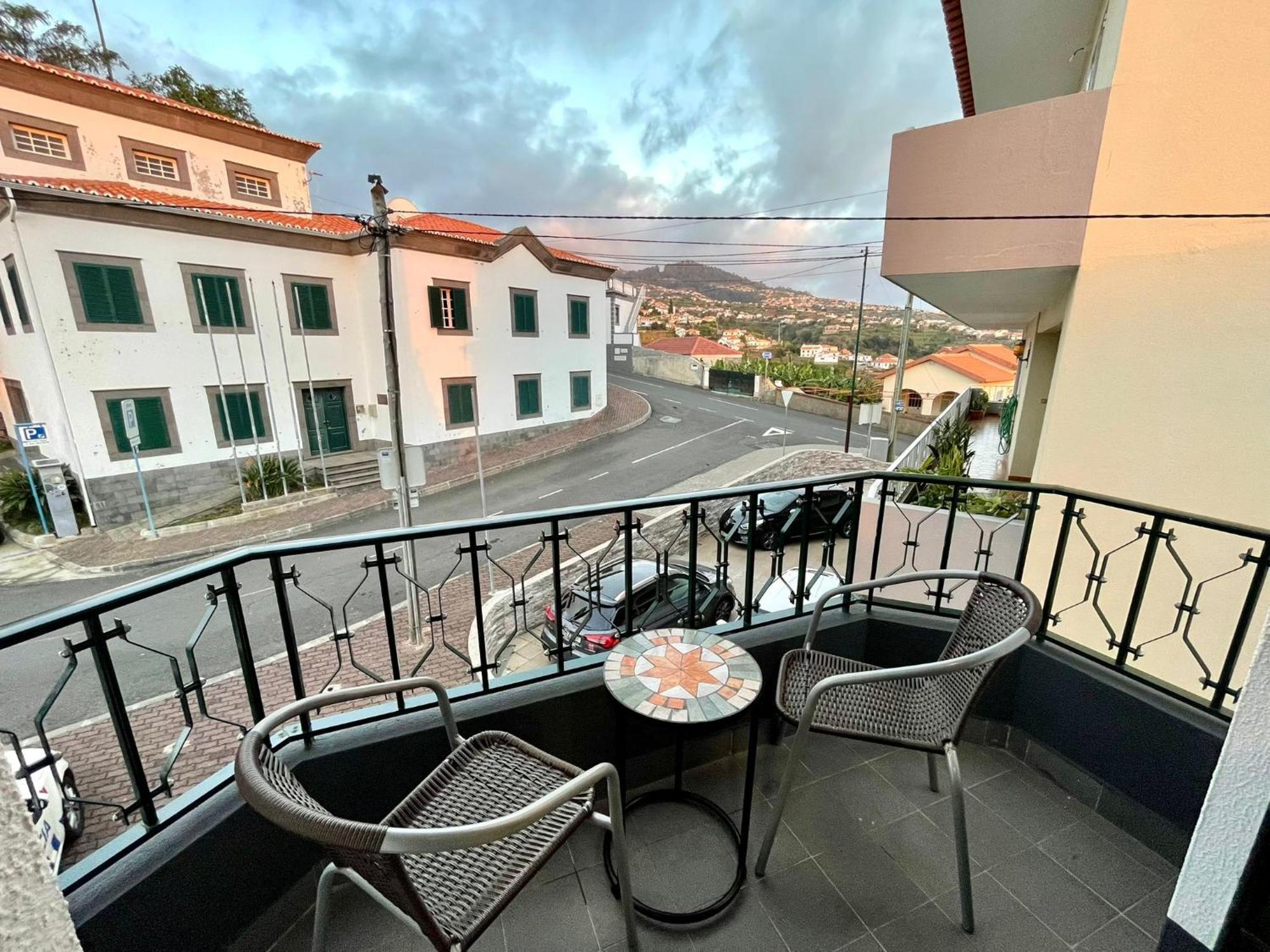 Mountain View Star Apartment Estreito Da Calheta Ngoại thất bức ảnh