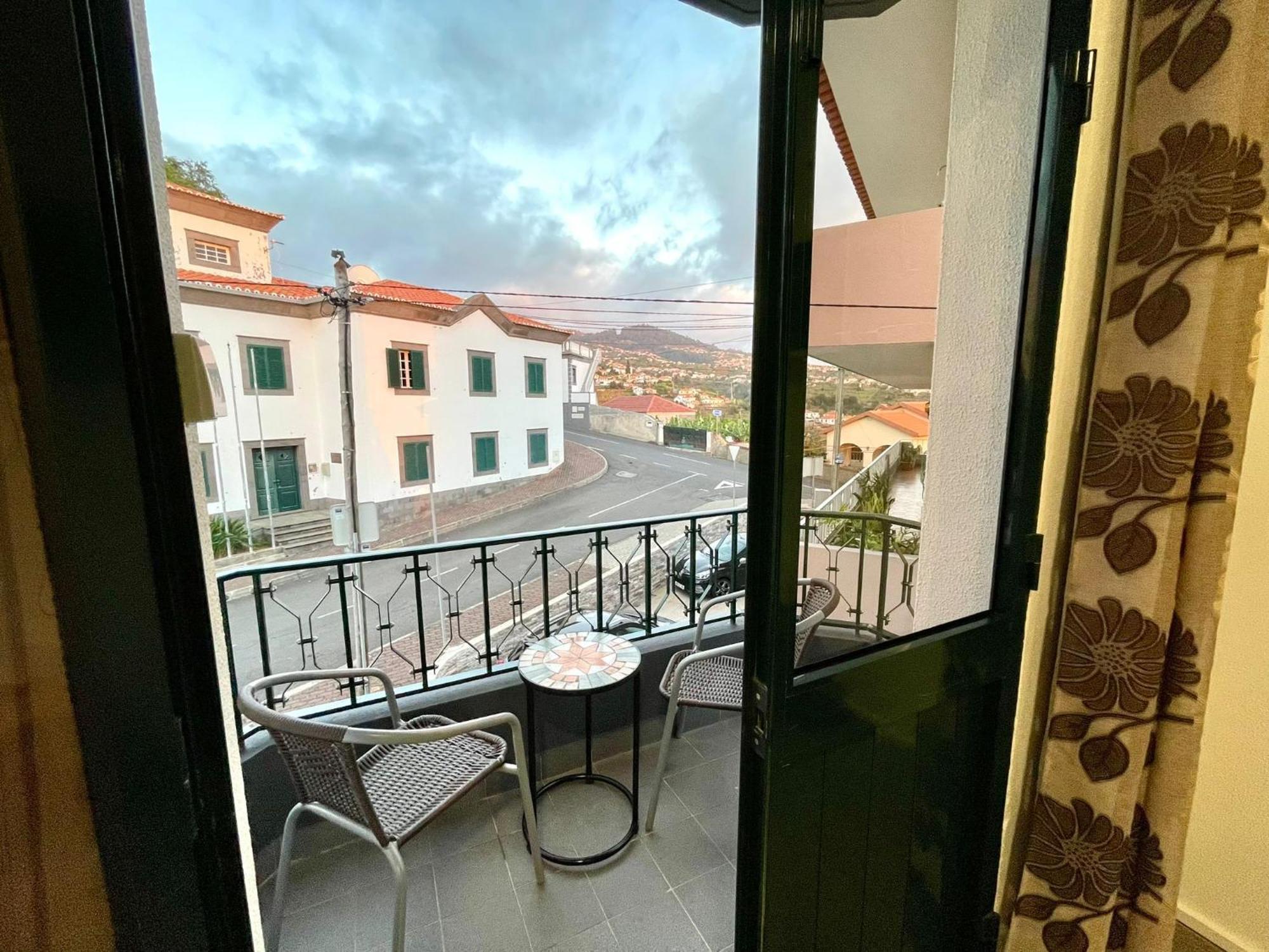 Mountain View Star Apartment Estreito Da Calheta Ngoại thất bức ảnh