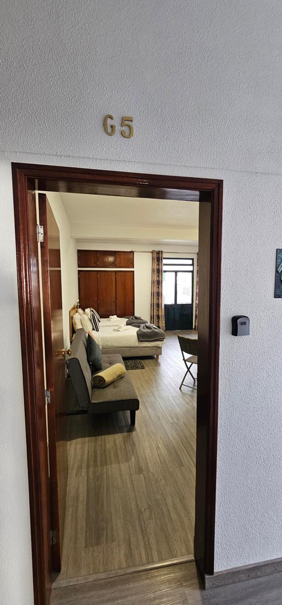 Mountain View Star Apartment Estreito Da Calheta Ngoại thất bức ảnh